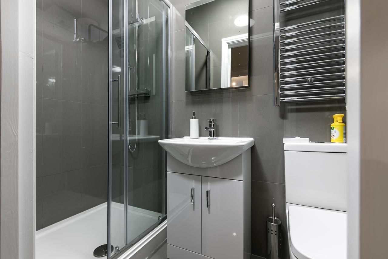 Kvm - City Apartment 9 - Contractors - Town Centre By Kvm Stays Peterborough Kültér fotó